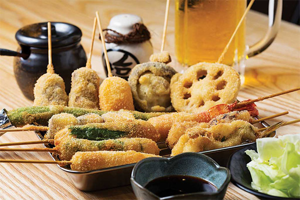 Takoyaki Top 10 món ăn ngon ở Osaka