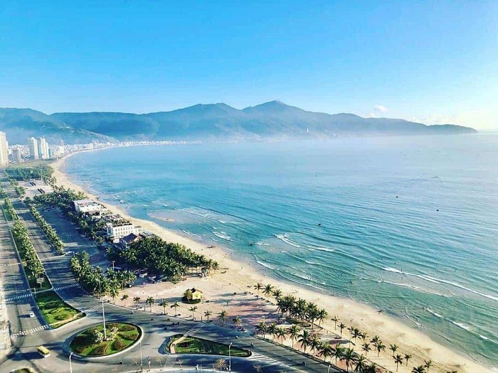 Bãi biển Mỹ Khê Đà Nẵng - Điểm du lịch HOT cho mùa hè 2022